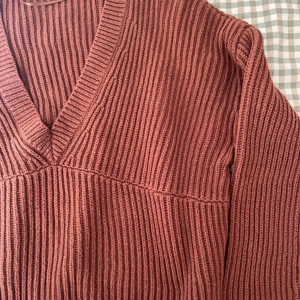 LA Hearts Cropped Side Slit Sweater - Picture 2 of 5